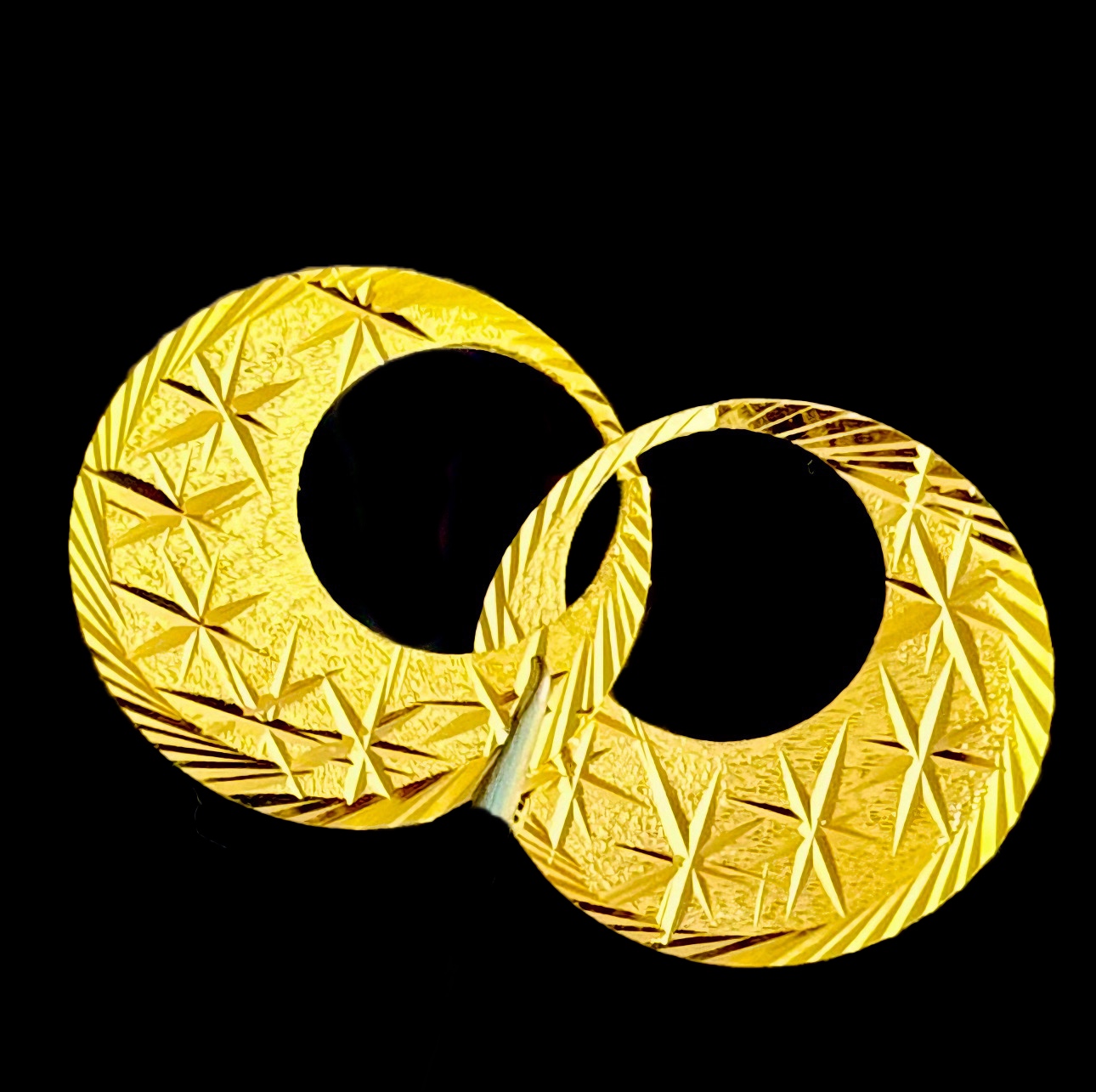 MEN 22ct  GOLD EARRINGS