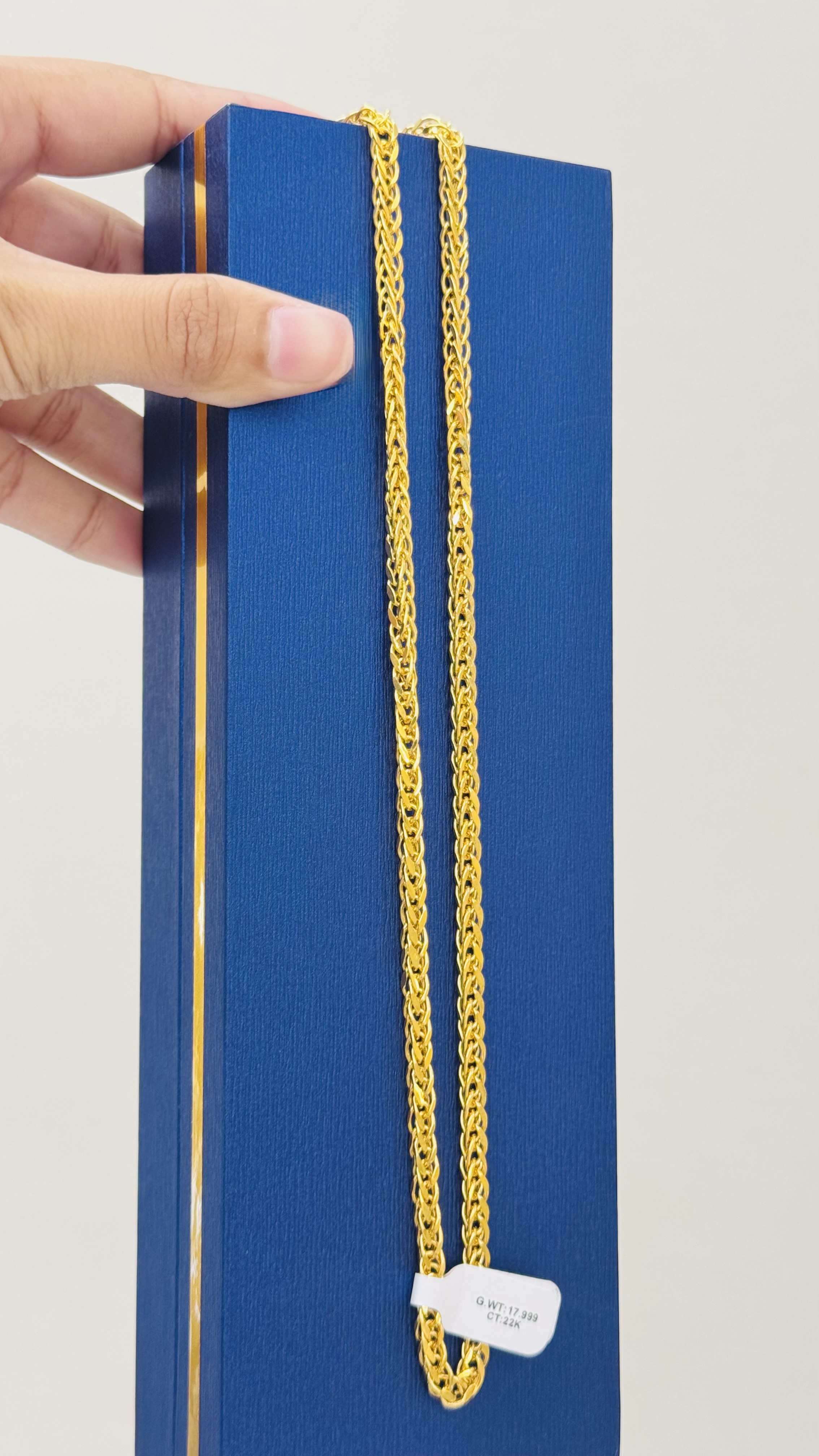 Men Chain 17.99g