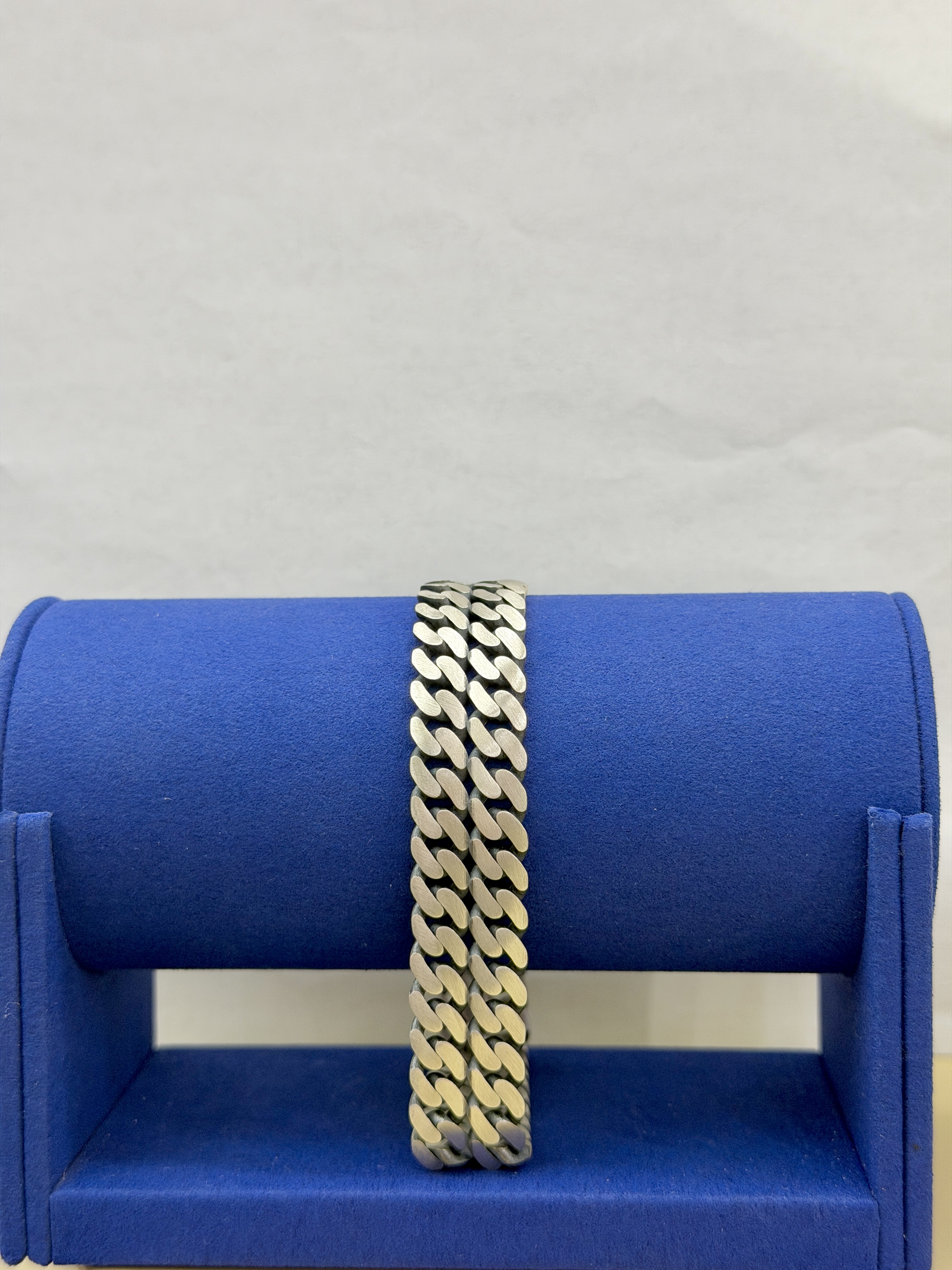 Men Bracelets 39.69g