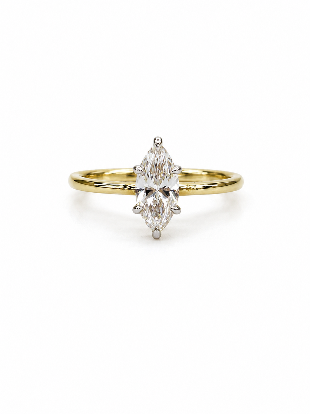 https://akirajewellery.com/product/Big%20marquise%20Diamond%20Ring