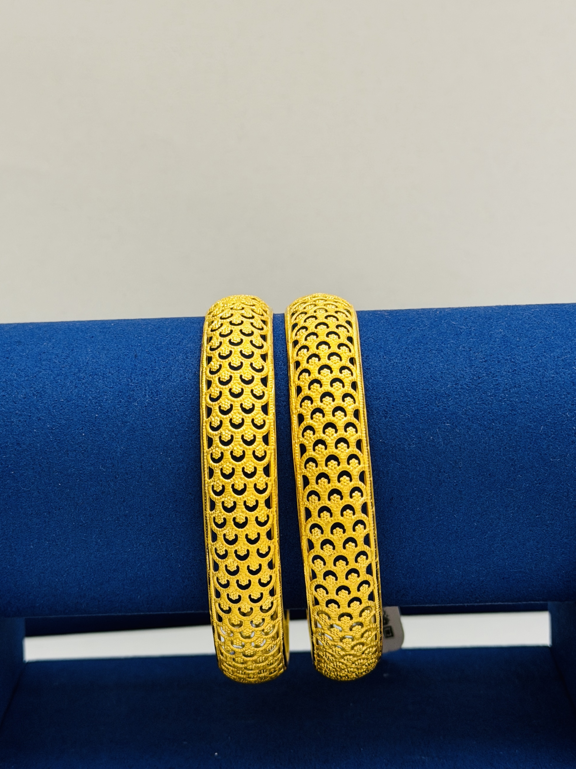 Women bangles  18.23