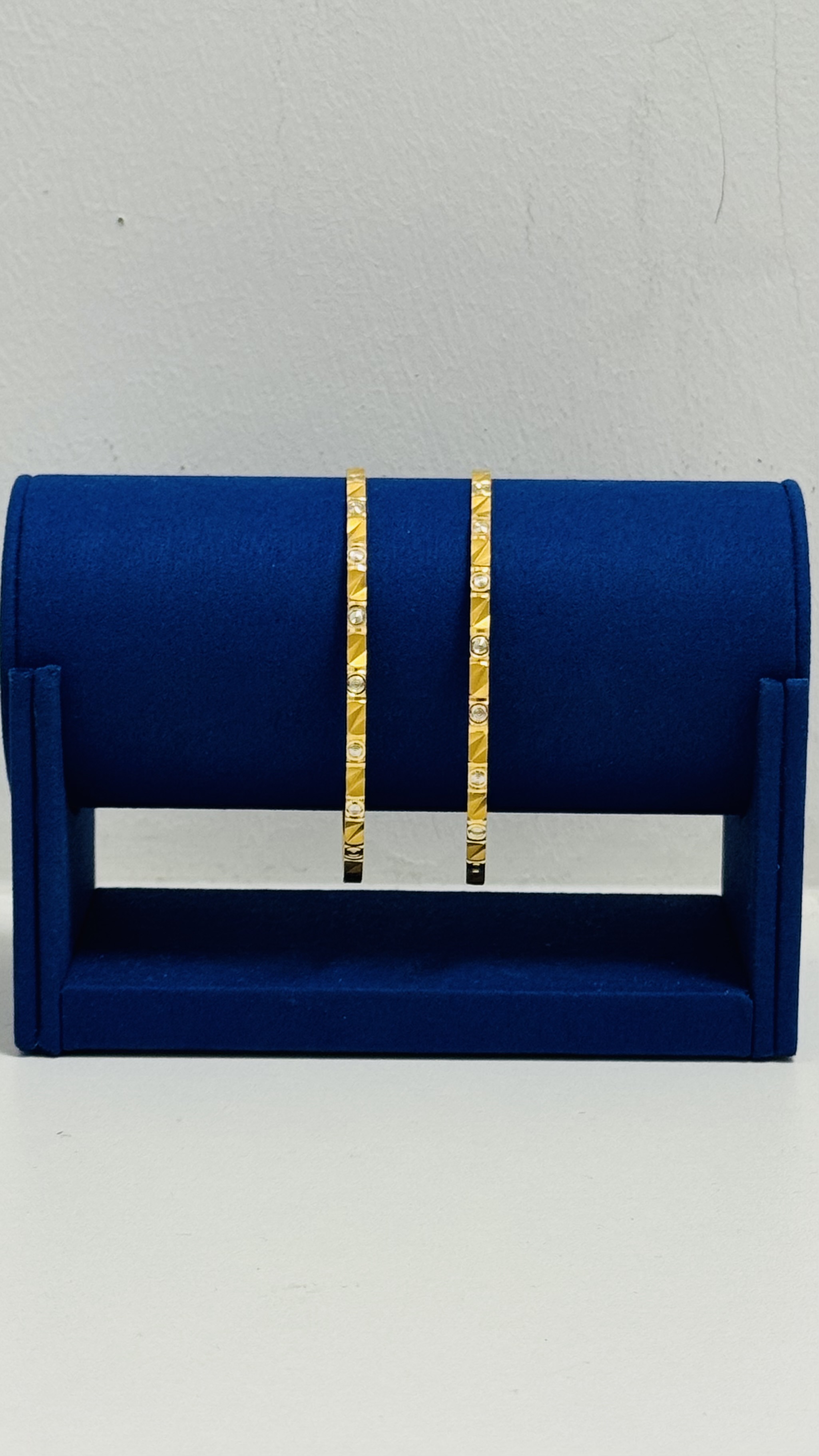 Women bangles 22.02g