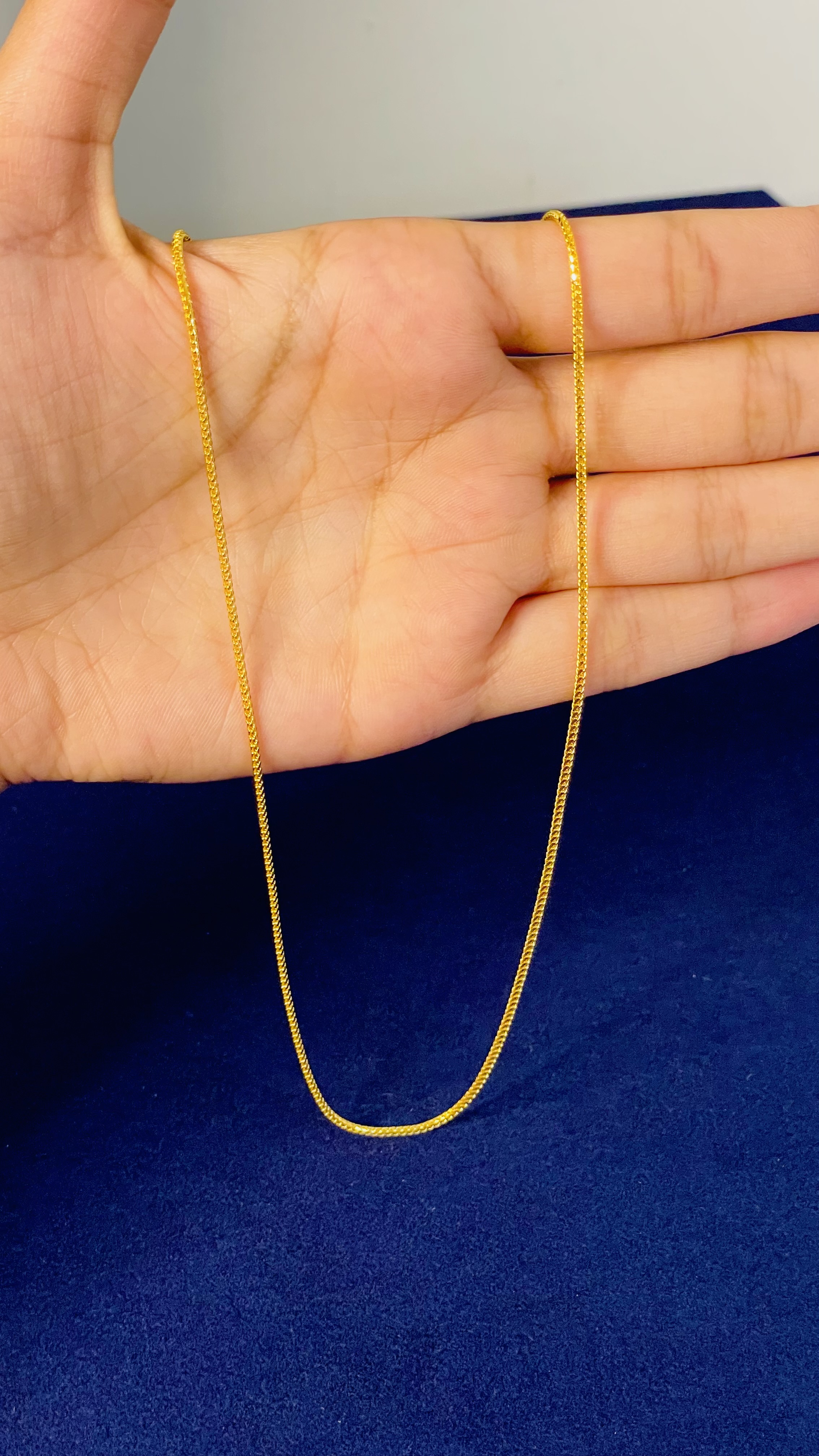 GOLD CHAIN