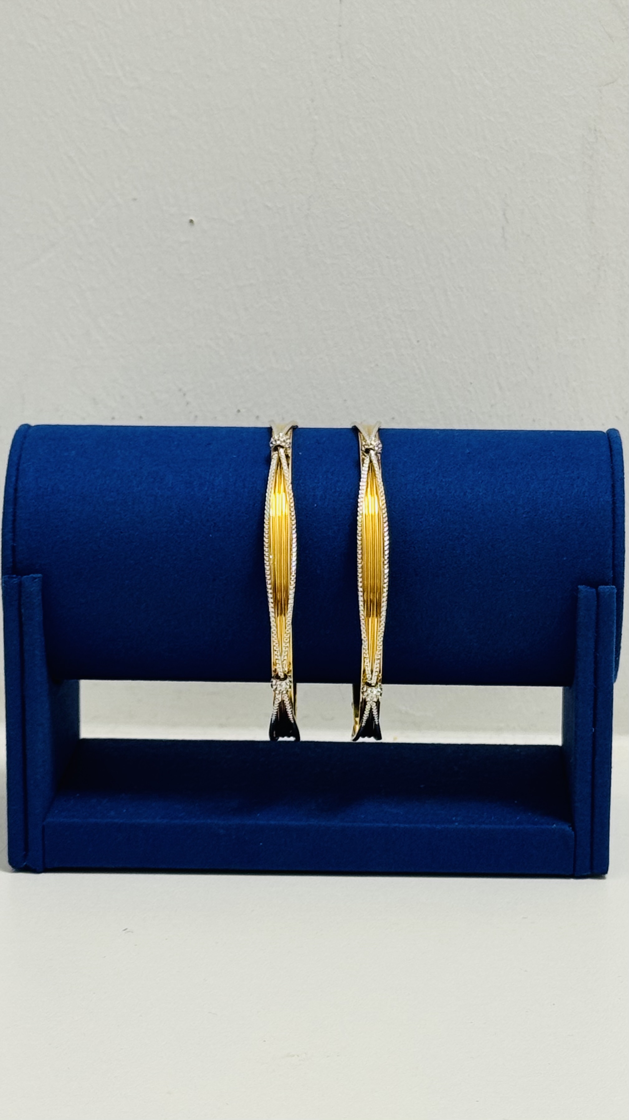 Women bangles 31.19g