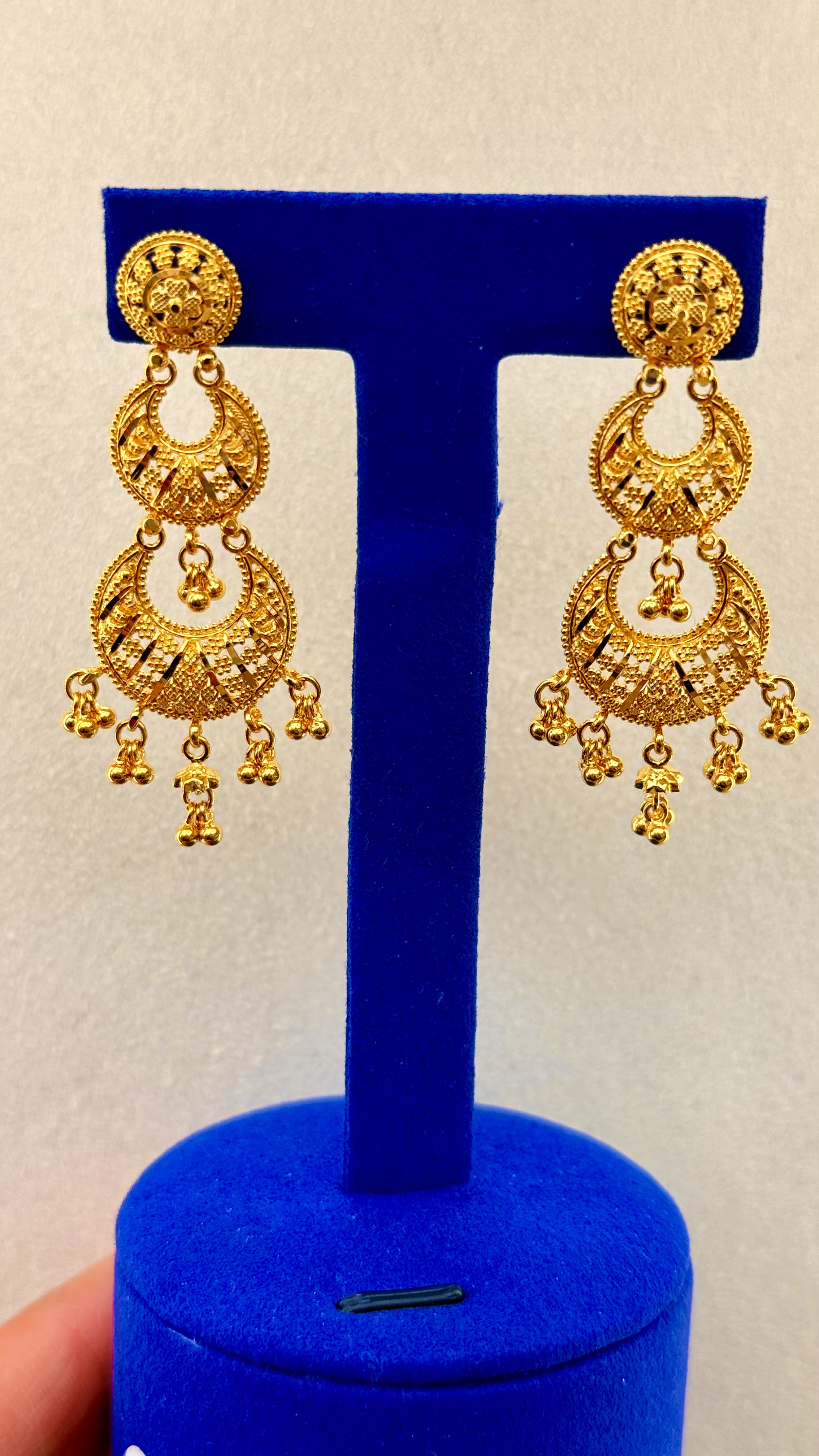 Women earrings 12.64 g