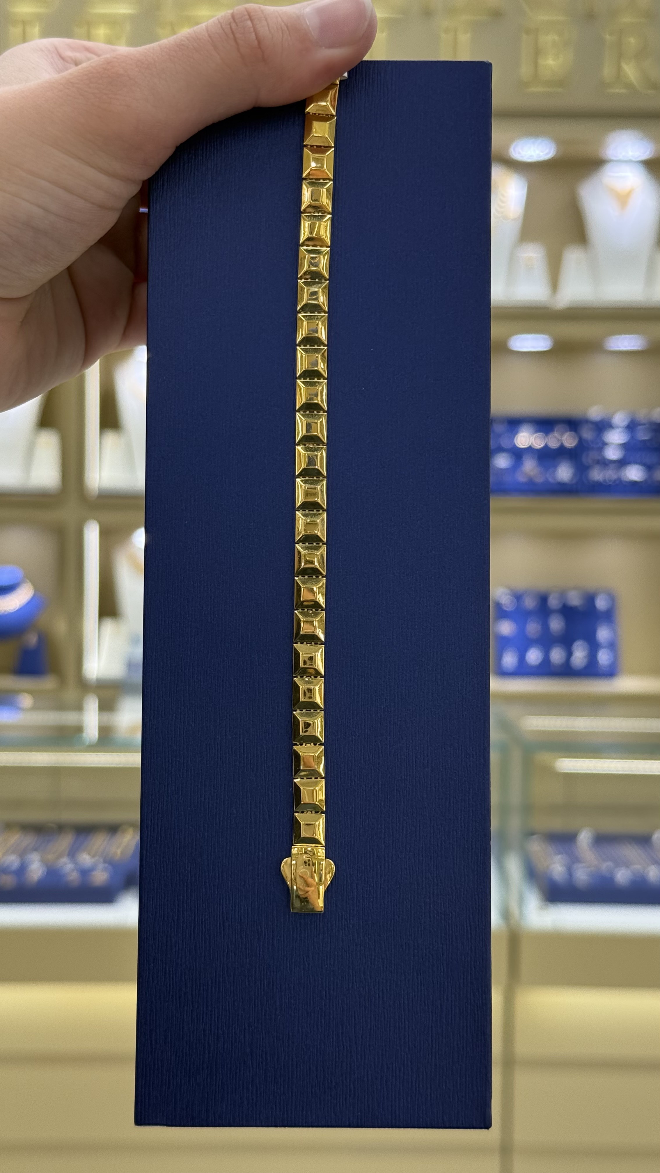 MEN BRACELET 10.973