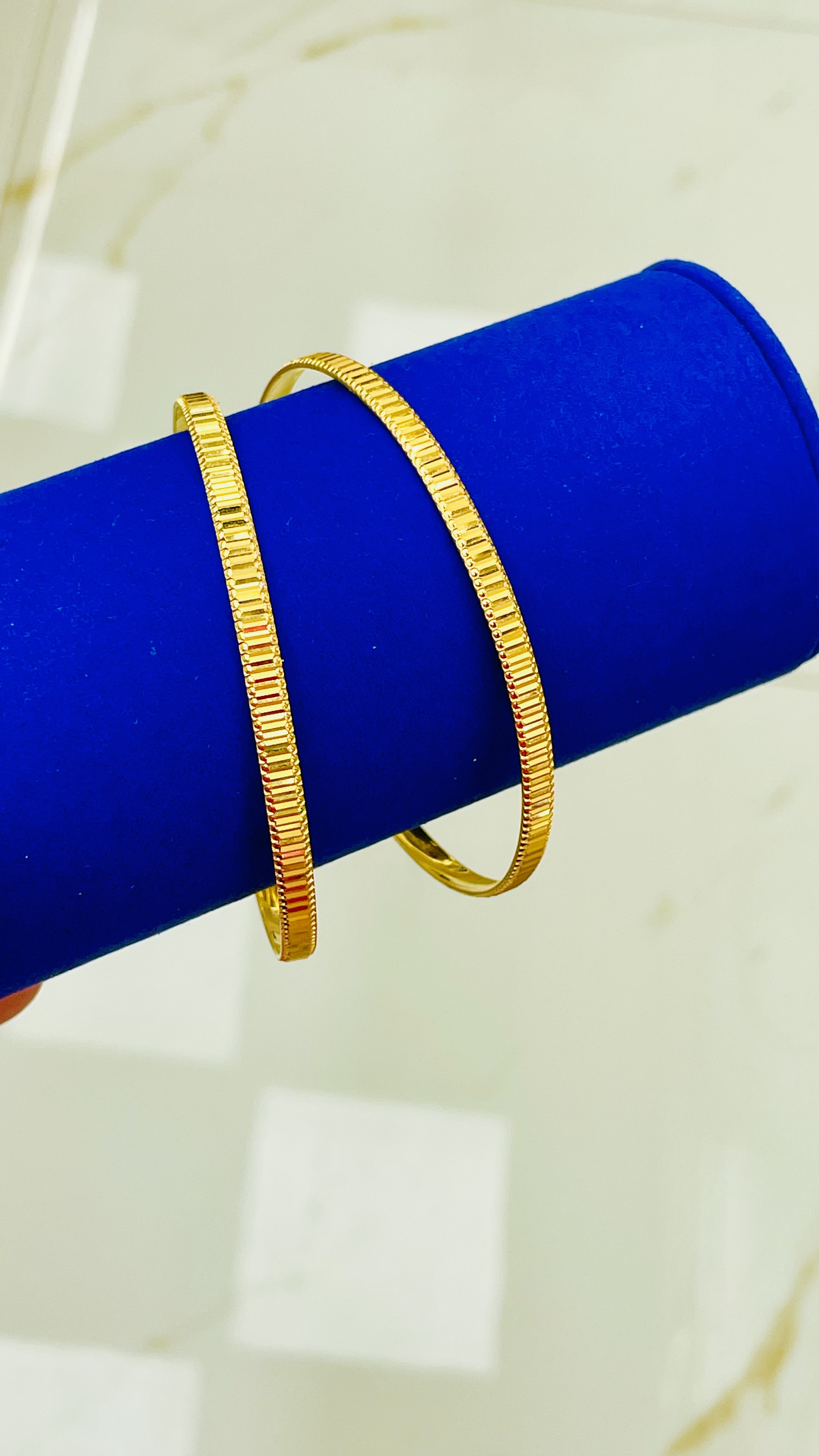 Women bangles 20.37 g