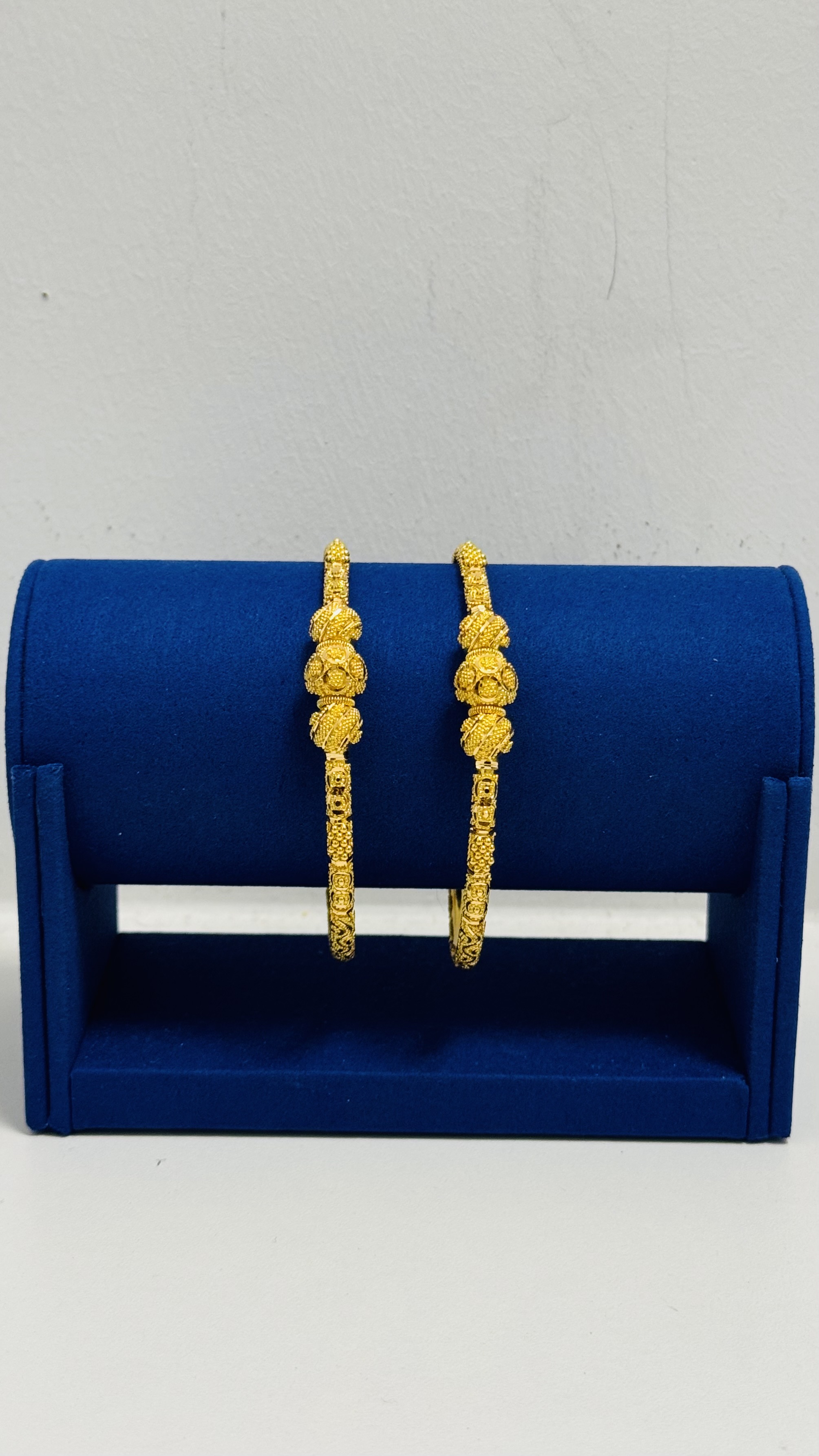 Women bangles 26.94g