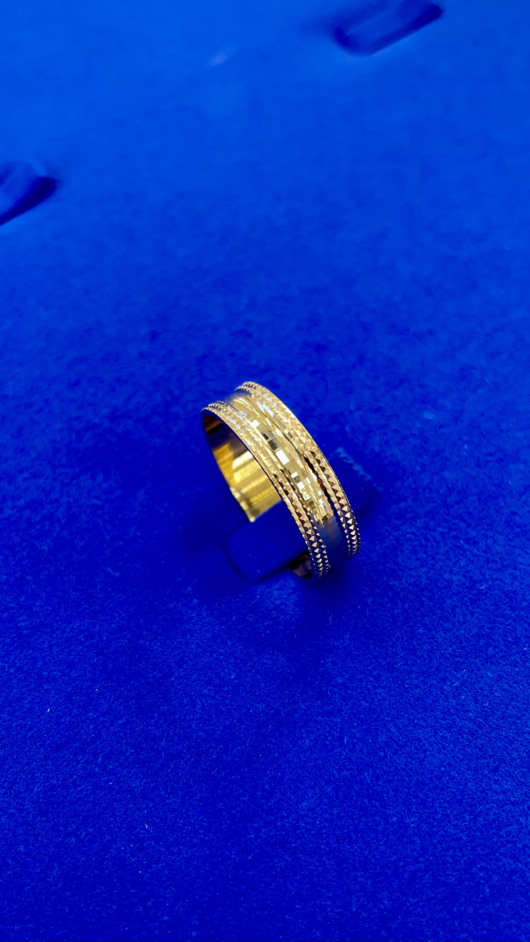 Men ring 2.98 grams