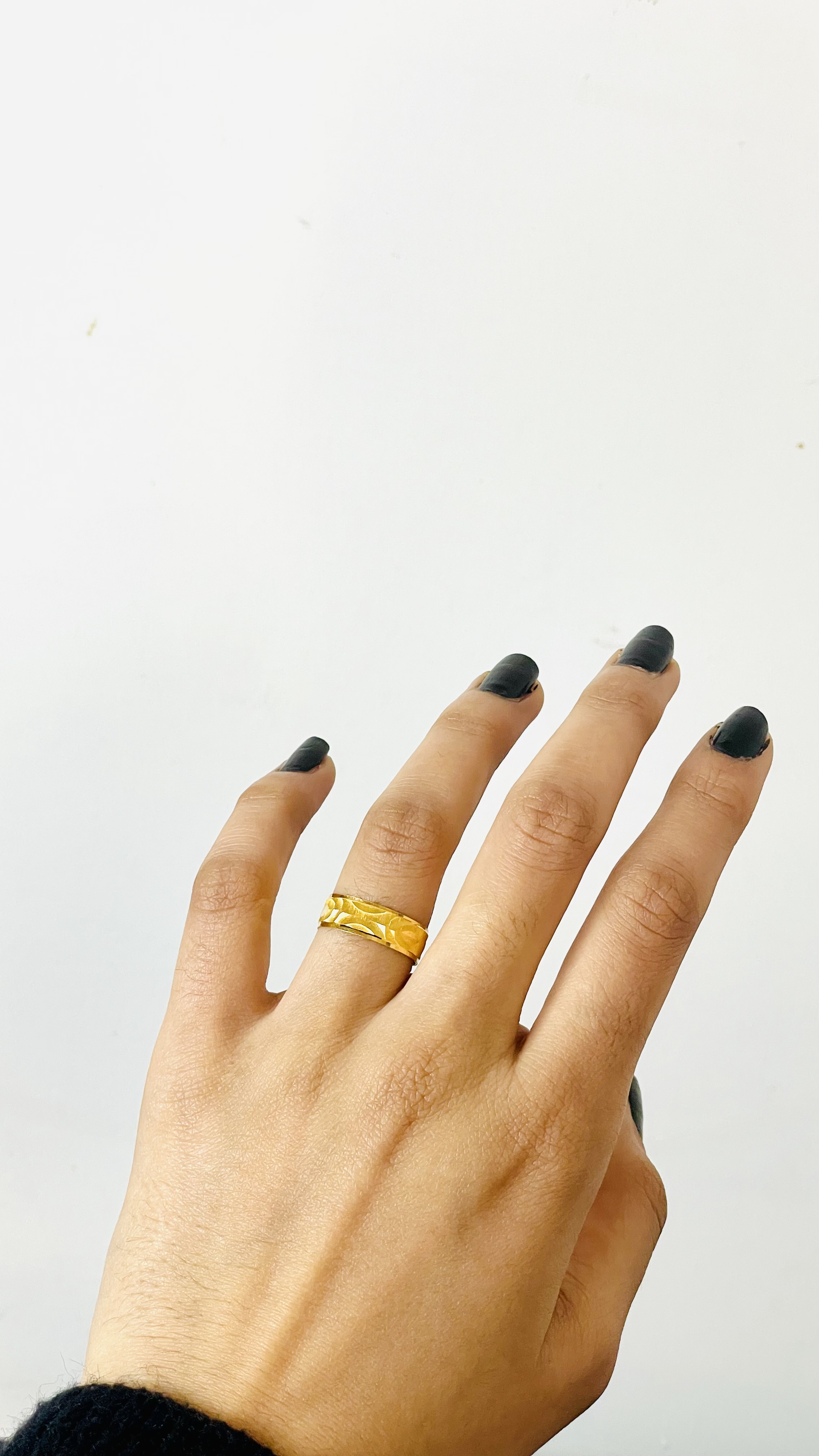 DESIGNER GOLD BAND