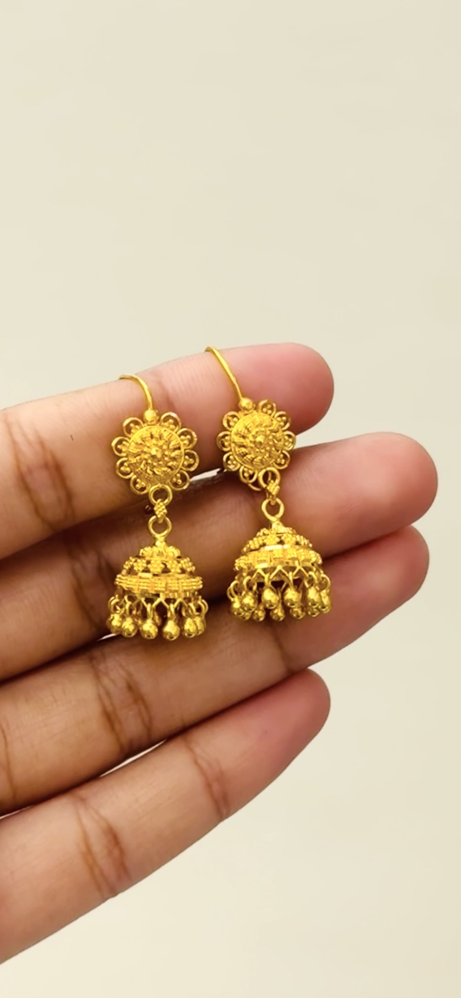 Women Hoops 6.38g