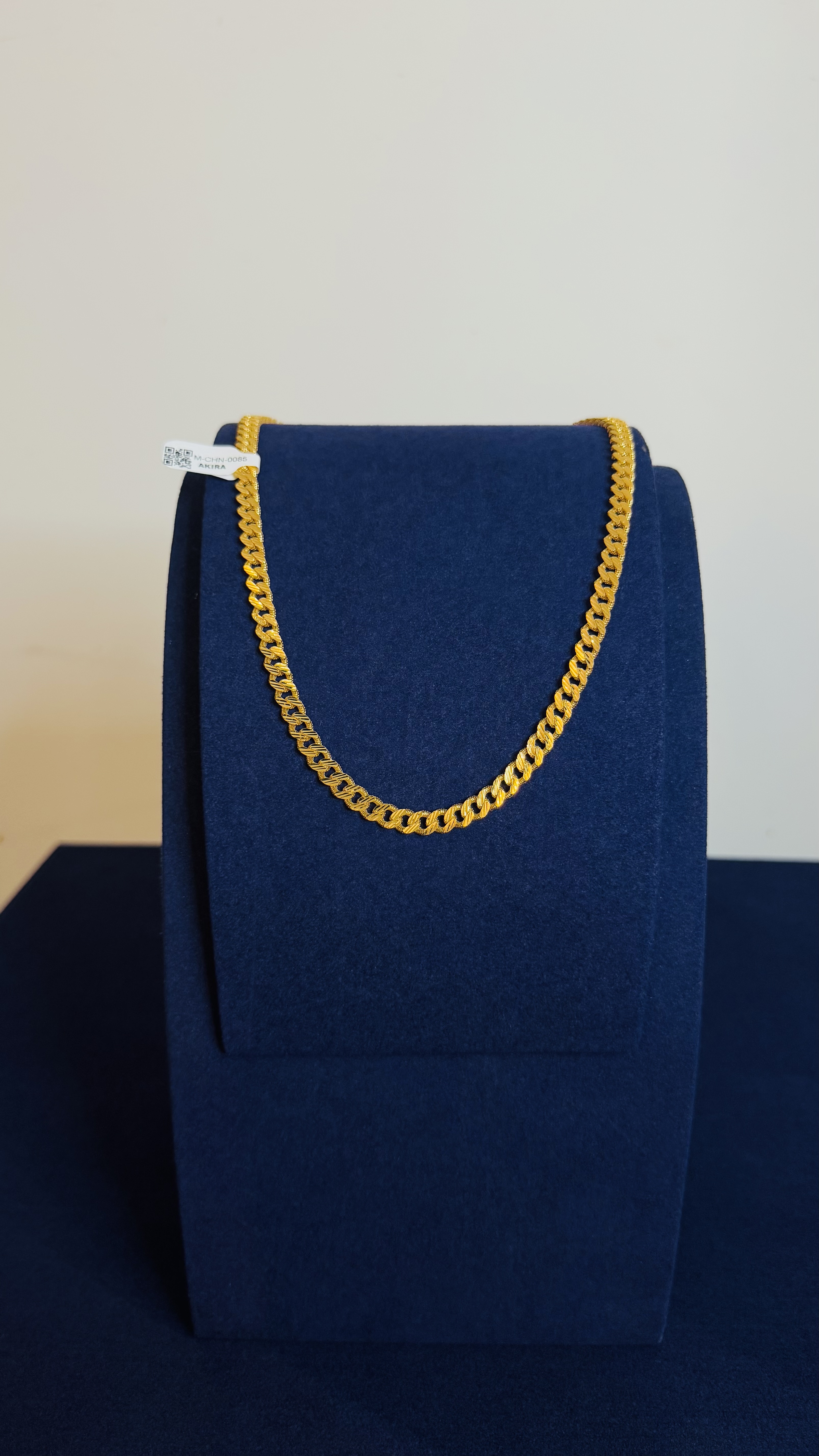 https://akirajewellery.com/product/CUBIC%20SOLID%20GOLD%20CHAIN