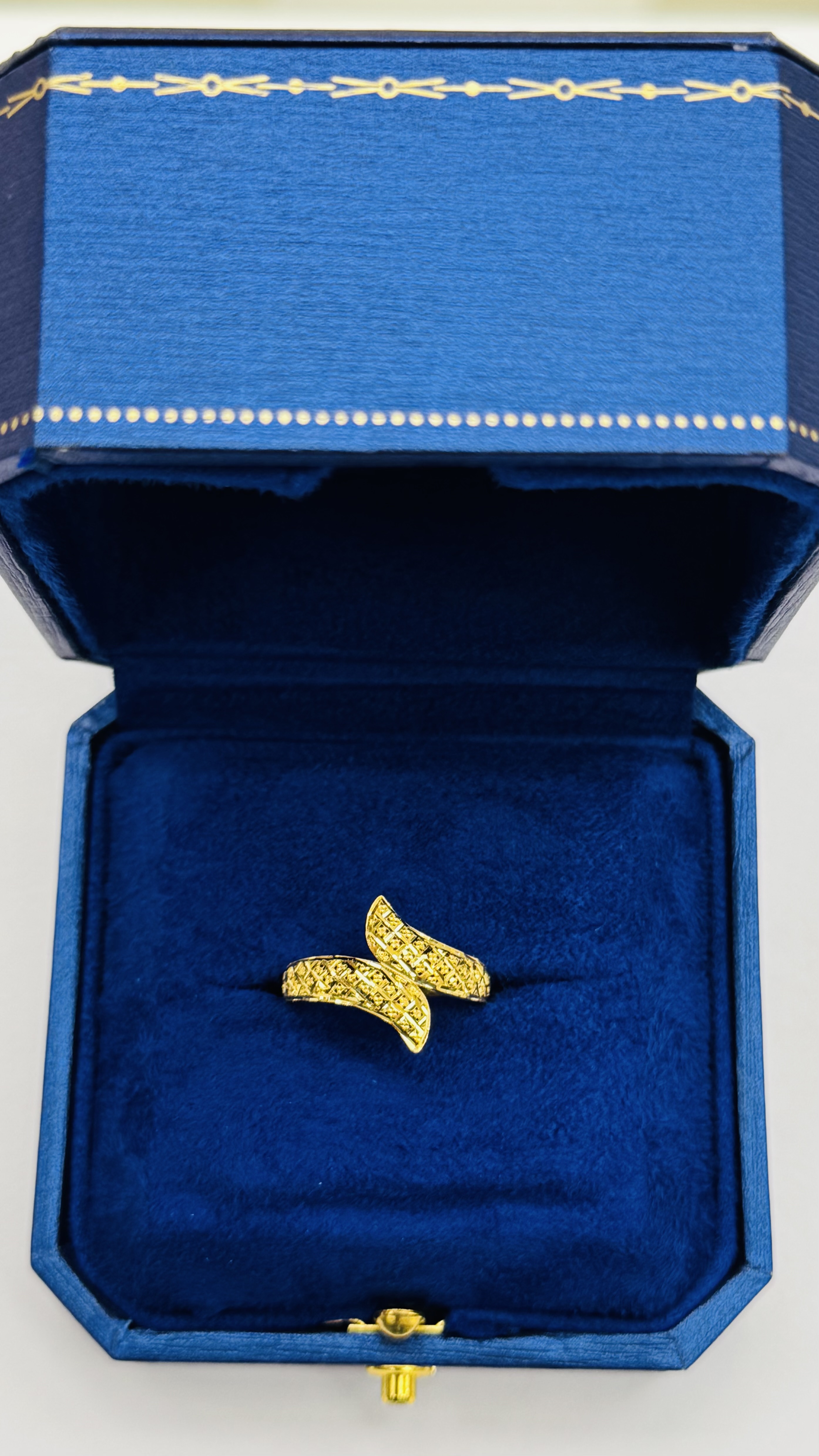 Women ring 1.69