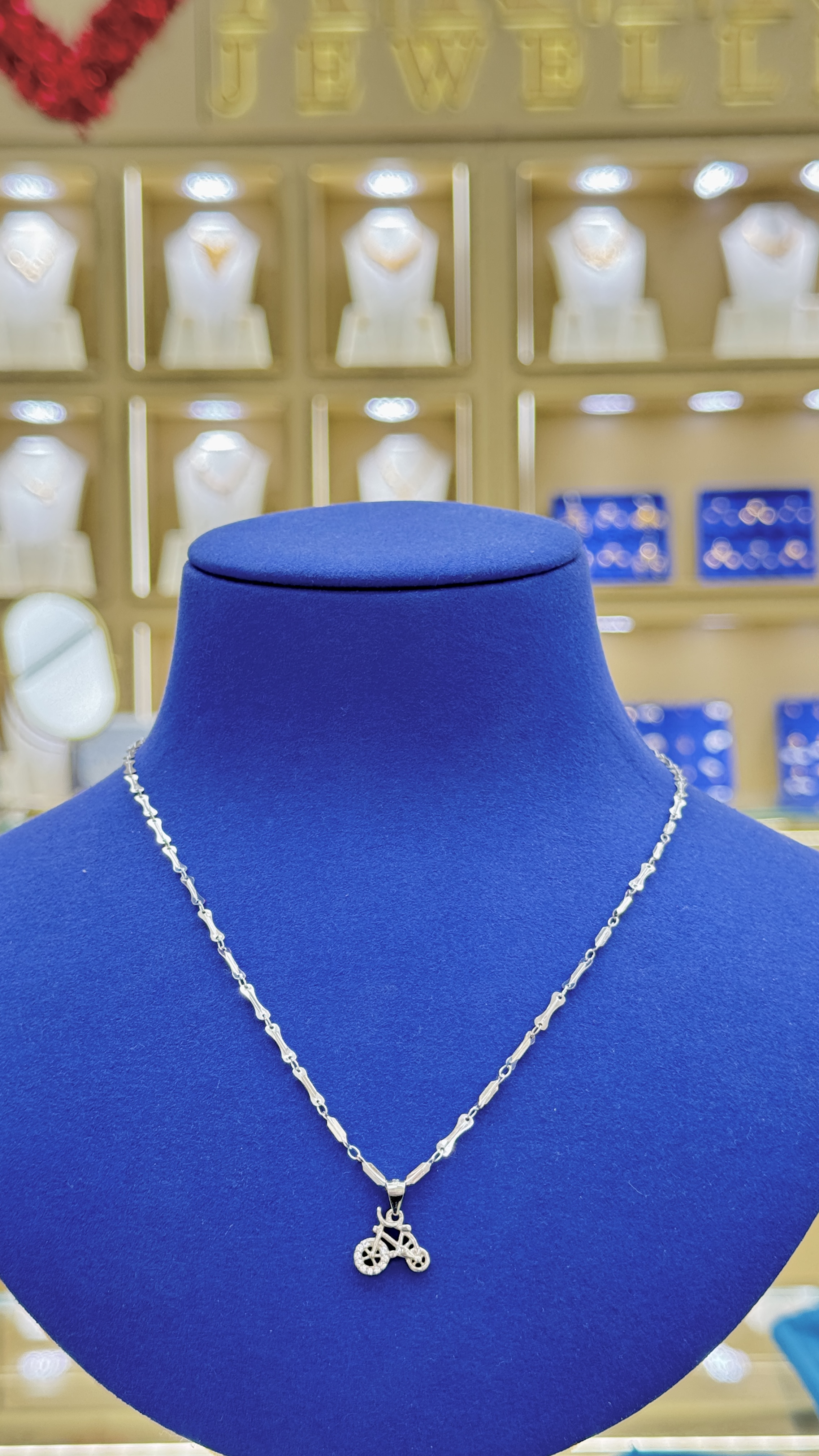 https://akirajewellery.com/product/Chain%204.00G