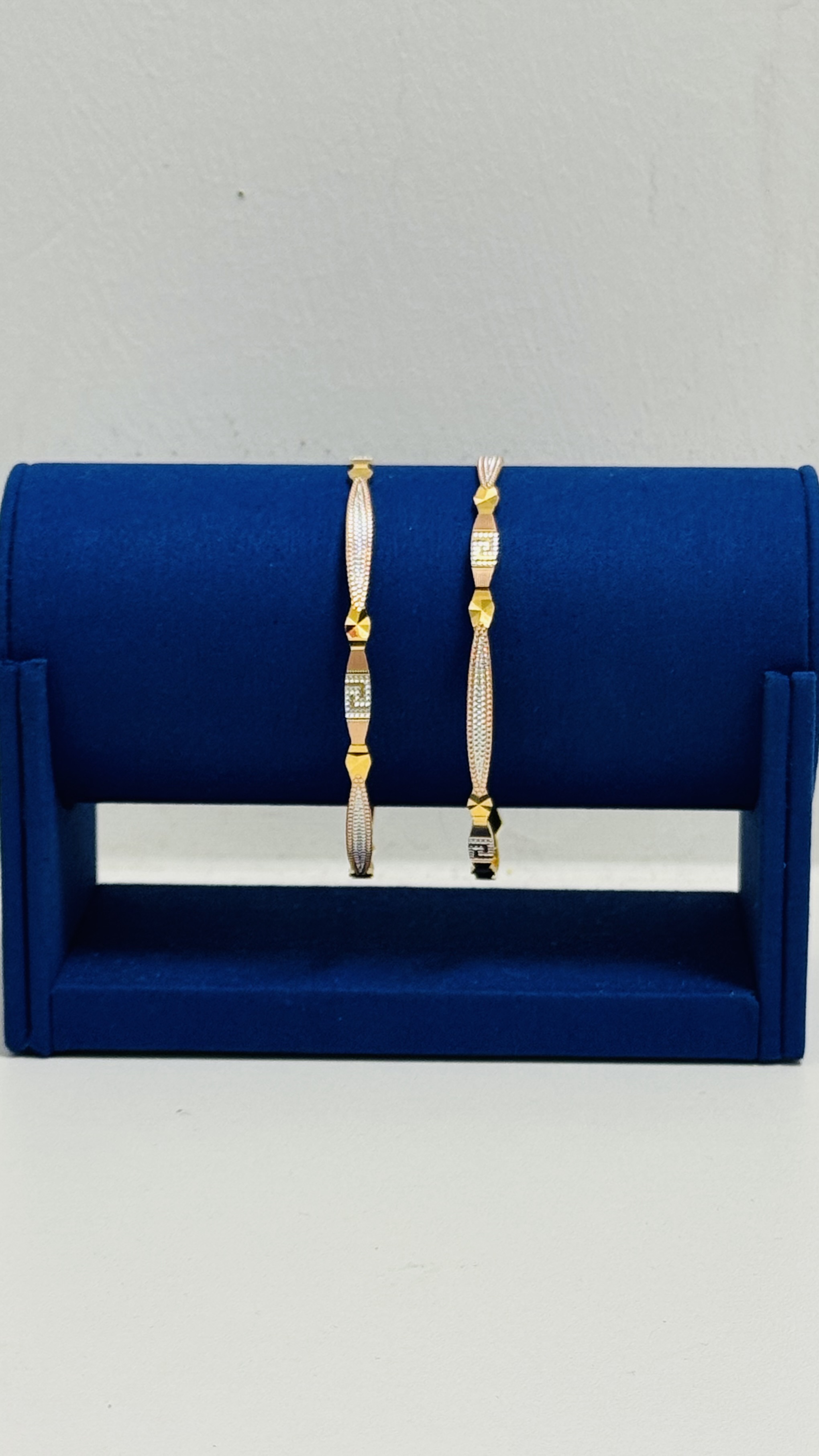 Women bangles 26.05g