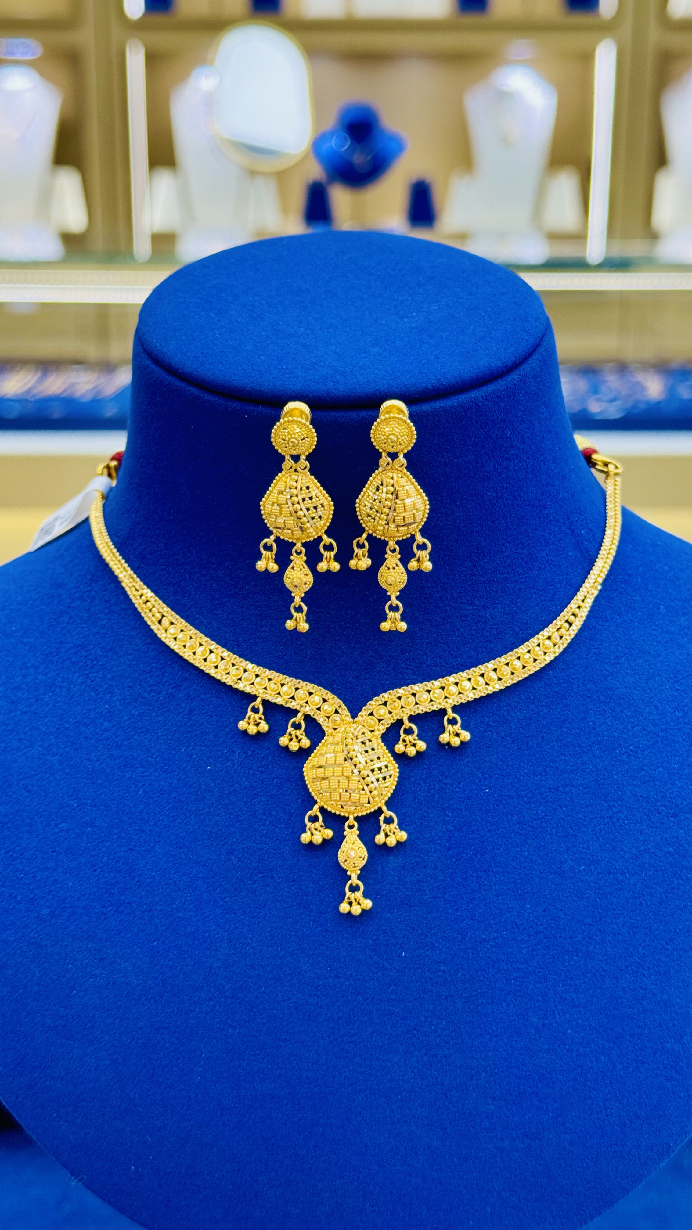 Women necklace 19.70